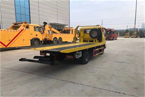 召陵非事故拖车